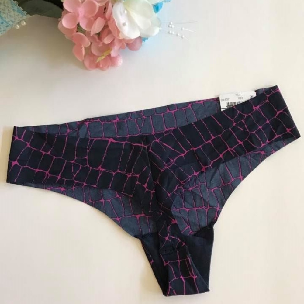 NWT Calvin Klein thong panties Small S - Picture 2 of 4